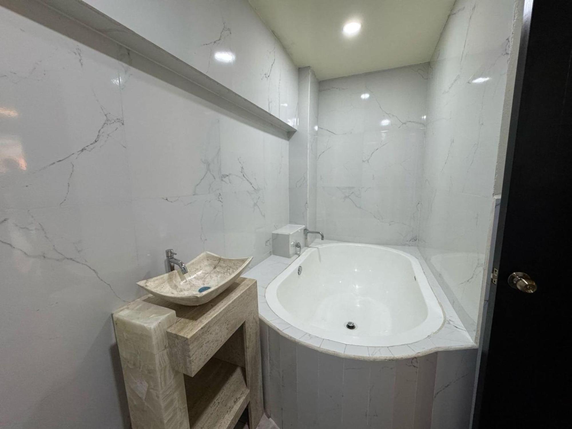 Oyo Hotel Familiar Tollan Cholula Bagian luar foto