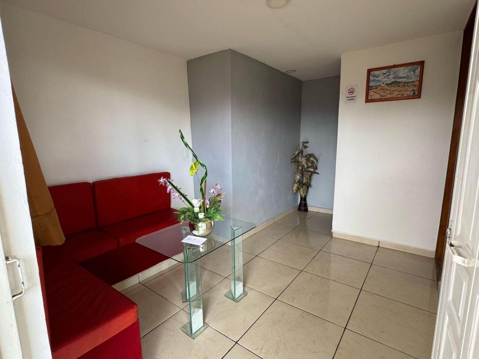 Oyo Hotel Familiar Tollan Cholula Bagian luar foto